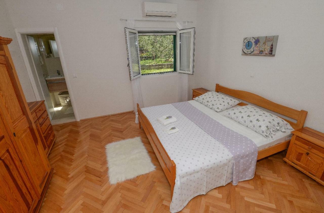 Villa Jelena Makarska Buitenkant foto